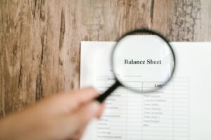 Gross Profit vs Net Profit: What Business Owners Need to Know